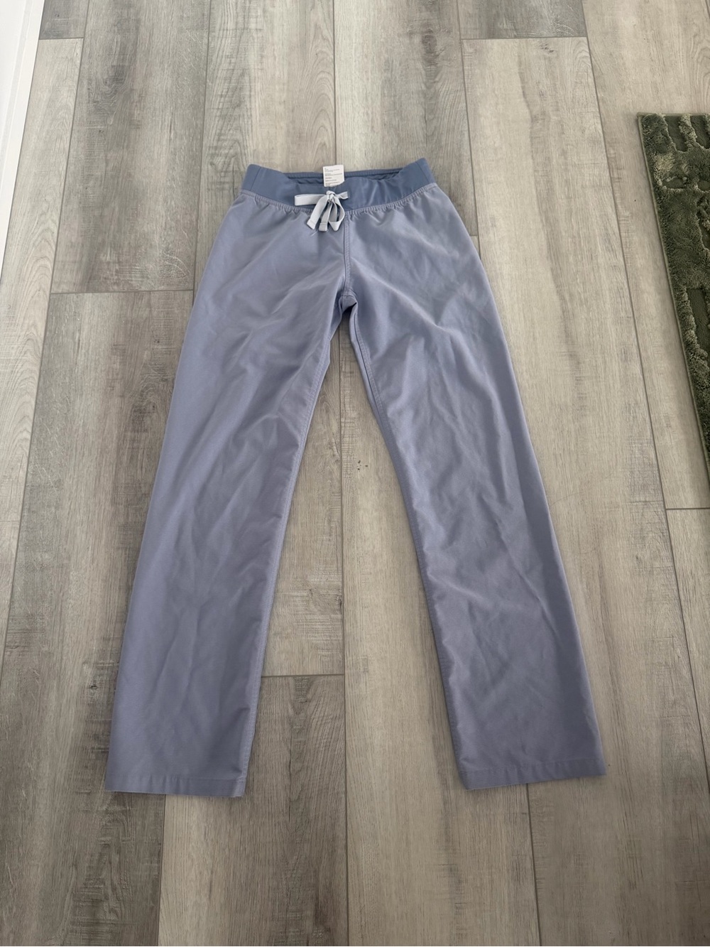 Women’s Figs Livingston Scrub Pants in Dusty Blue - Size XXS